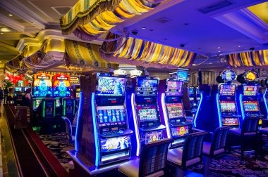 casino sites JazzCash, Easypaisa, SadaPay aur Raast jaise local rails se paise transfer karna bohat asaan hai. Aapko sirf apne blunt account ki details bharni hain aur kuch hi minute mein aapka bada ghar aapke account ke saath lag jata hai.